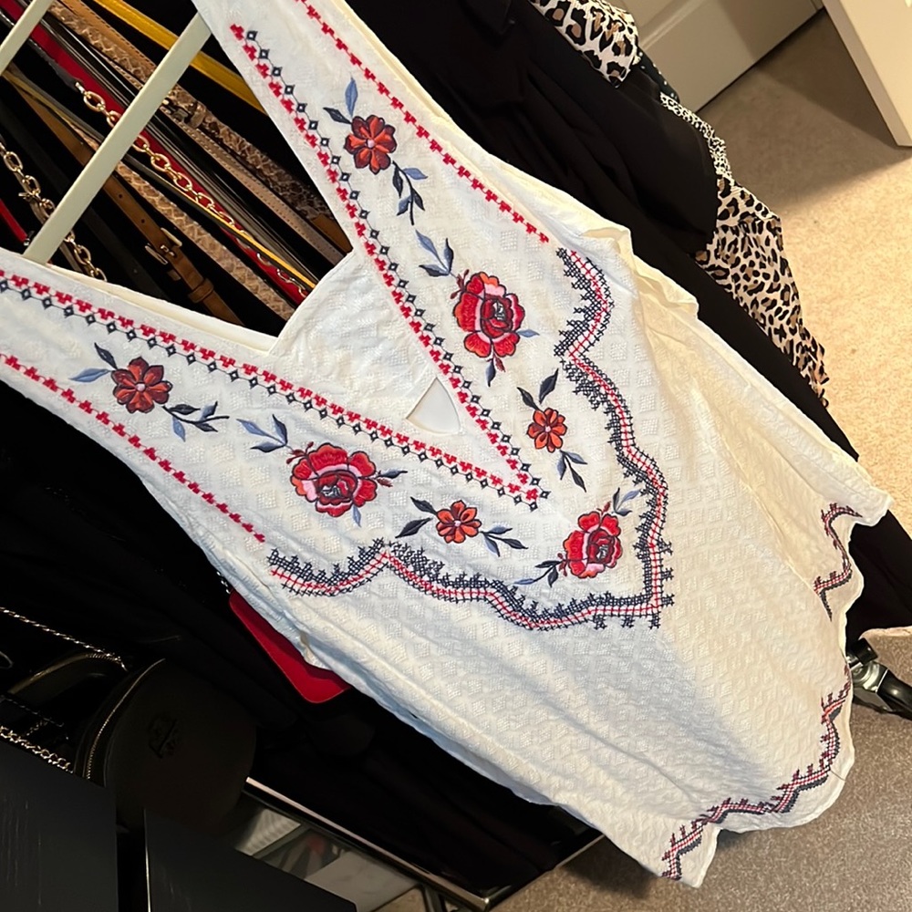 Ladies dress